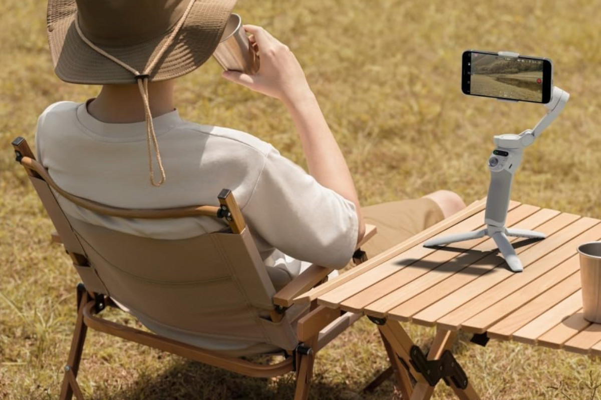 DJI Osmo Mobile SE. Imagen: DJI