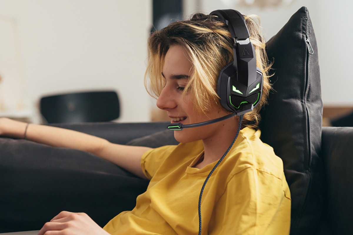 EKSA Fenrir E7000: unos auriculares gaming completos y baratos para jugar sin complicaciones