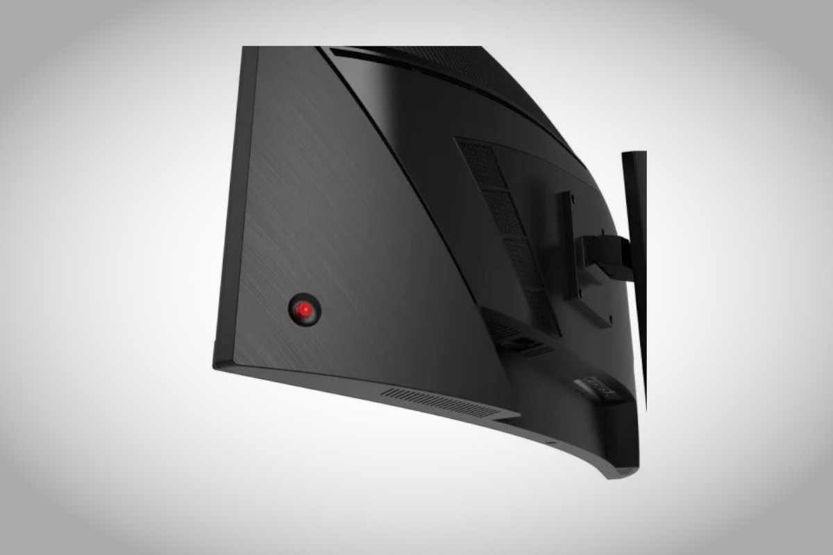 MSI MPG 346CQRF X24. Imagen: MSI